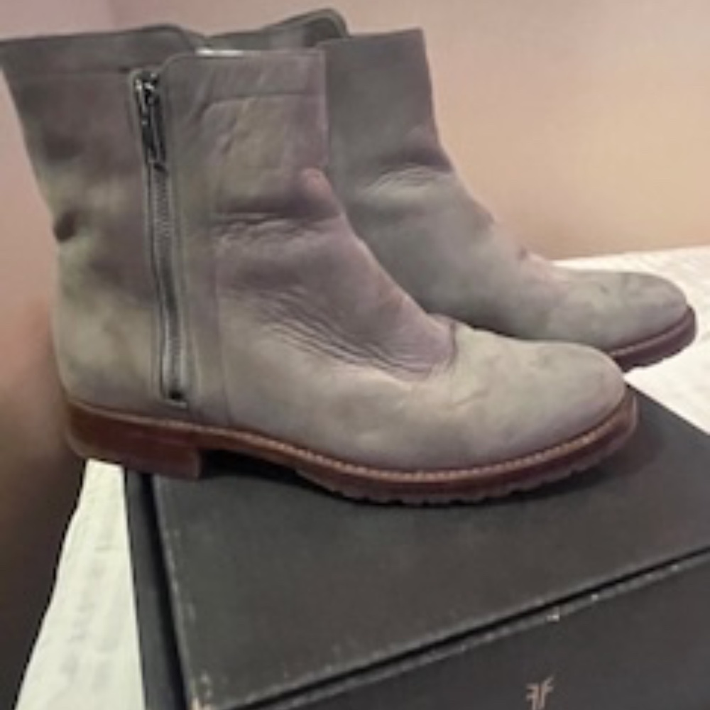 Frye Natalie Nubuck Double Zip Size 10 - Picture 3 of 9